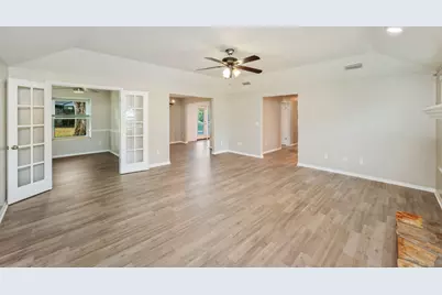 139 Meadow Woods Lane, Niceville, FL 32578 - Photo 8