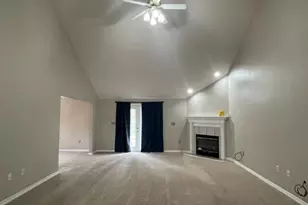 643 Alysheba Dr, Crestview, FL 32539 - Photo 2