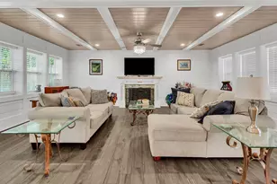 221 S Lorraine Dr, Mary Esther, FL 32569 - Photo 1