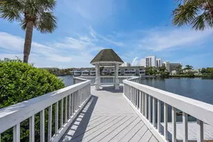 940 Hwy 98, Destin, FL 32541 - Photo 32