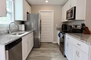 102 Windsor Dr, Crestview, FL 32539 - Photo 6