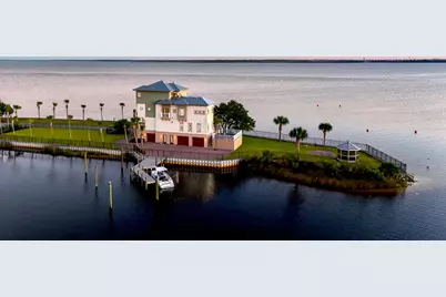 6701 Yacht Club Drive, Panama City, FL 32404 - Photo 1