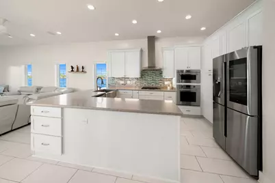 6701 Yacht Club Drive, Panama City, FL 32404 - Photo 10