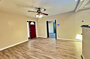 25 NW Memorial Parkway NW, Fort Walton Beach, FL 32548 - Photo 28