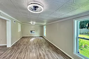 25 NW Memorial Parkway NW, Fort Walton Beach, FL 32548 - Photo 30