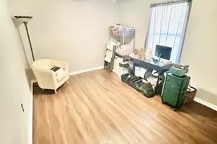 423 John King Rd, Crestview, FL 32539 - Photo 16