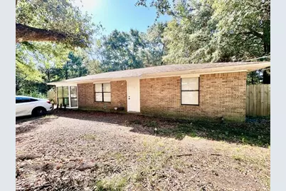 423 John King Road, Crestview, FL 32539 - Photo 1