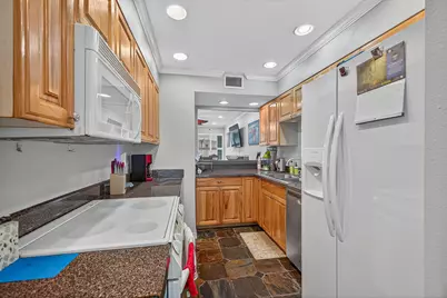 210 Pelham Road #UNIT 104B, Fort Walton Beach, FL 32547 - Photo 10