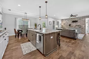 768 Long Rd, Defuniak Springs, FL 32433 - Photo 20