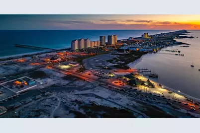 7364 Grand Navarre Boulevard, Navarre, FL 32566 - Photo 14