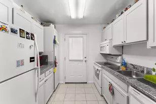 2100 W Beach Dr W, Panama City, FL 32401 - Photo 12