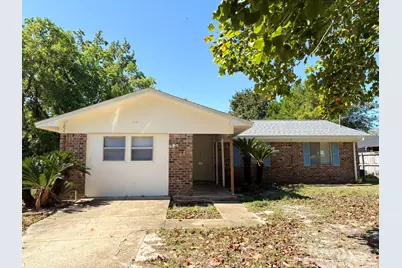 318 Austin Avenue, Mary Esther, FL 32569 - Photo 1