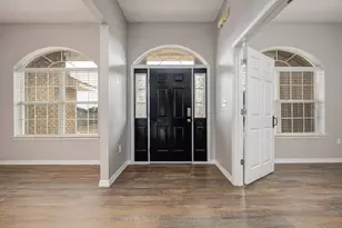 2111 Hagood Loop, Crestview, FL 32536 - Photo 8