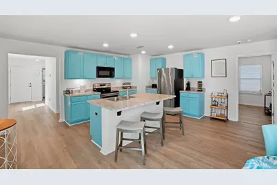 473 Earl Godwin Road, Freeport, FL 32439 - Photo 6