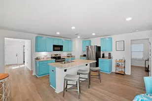 473 Earl Godwin Rd, Freeport, FL 32439 - Photo 6