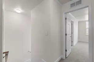 554 Wingspan Way, Crestview, FL 32536 - Photo 8