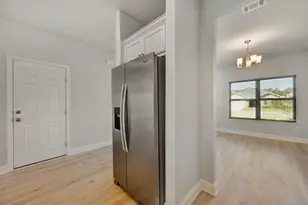 231 Baycliff Dr, Crestview, FL 32536 - Photo 12