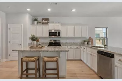 231 Baycliff Drive, Crestview, FL 32536 - Photo 8