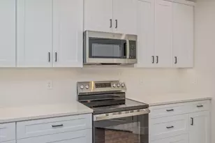 499 Apache St, Fort Walton Beach, FL 32547 - Photo 14