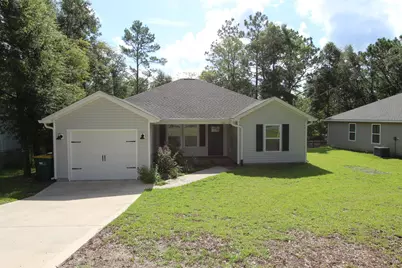 102 Windsor Drive, Crestview, FL 32539 - Photo 2