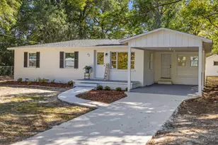 42 Roosevelt Ave, Defuniak Springs, FL 32435 - Photo 2