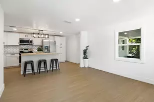 42 Roosevelt Ave, Defuniak Springs, FL 32435 - Photo 4