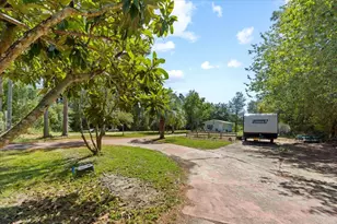 9251 Timber Ln, Navarre, FL 32566 - Photo 36