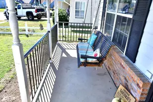 410 Woodland Park Cir, Mary Esther, FL 32569 - Photo 38