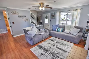 410 Woodland Park Cir, Mary Esther, FL 32569 - Photo 6