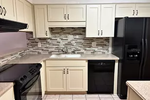 345 Woodham Ct, Fort Walton Beach, FL 32547 - Photo 6