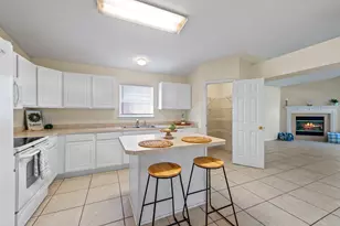 6359 Heronwalk Dr, Gulf Breeze, FL 32563 - Photo 4