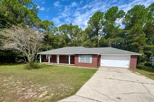 310 Wildwood St, Mary Esther, FL 32569 - Photo 2