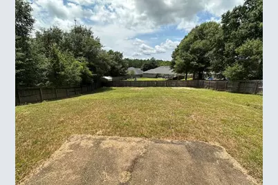 427 Triton Street, Crestview, FL 32536 - Photo 14