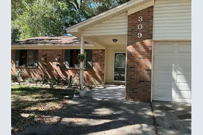 309 Goldenrod Court, Niceville, FL 32578 - Photo 2