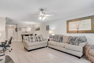 4274 Calinda Ln, Niceville, FL 32578 - Photo 2