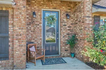 4675 Chanteuse Parkway, Crestview, FL 32539 - Photo 2