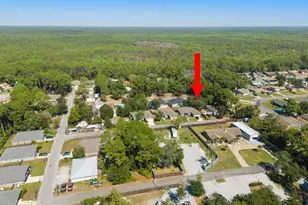 36 Lee Ln, Mary Esther, FL 32569 - Photo 2