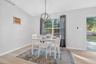 7271 Mossy Oaks Dr, Navarre, FL 32566 - Photo 16