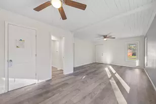 198 E 1st Ave E, Crestview, FL 32536 - Photo 8