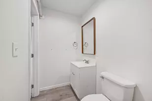 198 E 1st Ave E, Crestview, FL 32536 - Photo 22