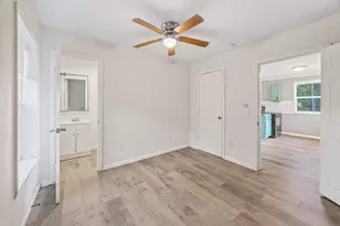 198 E 1st Ave E, Crestview, FL 32536 - Photo 20