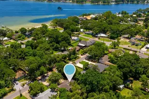 226 NE Bradley Dr NE, Fort Walton Beach, FL 32547 - Photo 2