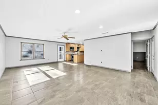 211 Holland Dr, Defuniak Springs, FL 32433 - Photo 8