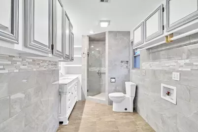 211 Holland Drive, Defuniak Springs, FL 32433 - Photo 16