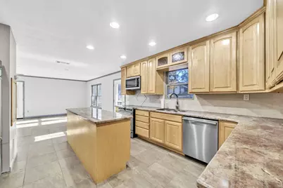 211 Holland Drive, Defuniak Springs, FL 32433 - Photo 10