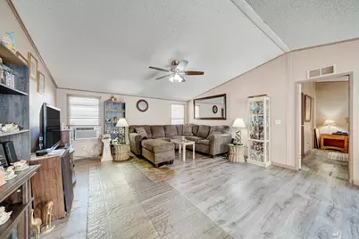 315 Magnolia Drive Drive, Panama City Beach, FL 32413 - Photo 2