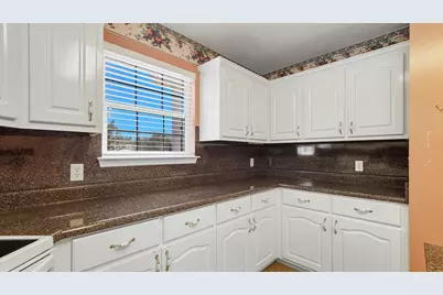 127 Spikes Road, Southport, FL 32409 - Photo 10