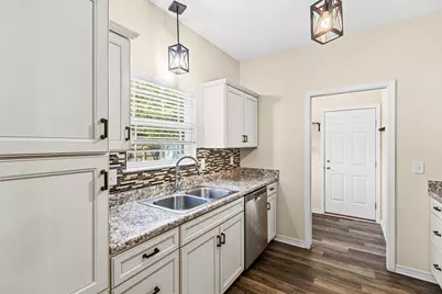 3229 Atlas Drive, Milton, FL 32583 - Photo 10