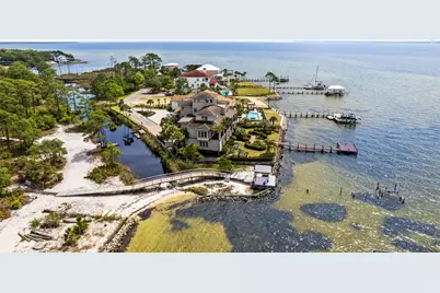 753 Boulevard Of The Champions, Shalimar, FL 32579 - Photo 10