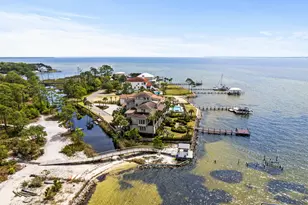 753 Boulevard of the Champions, Shalimar, FL 32579 - Photo 10